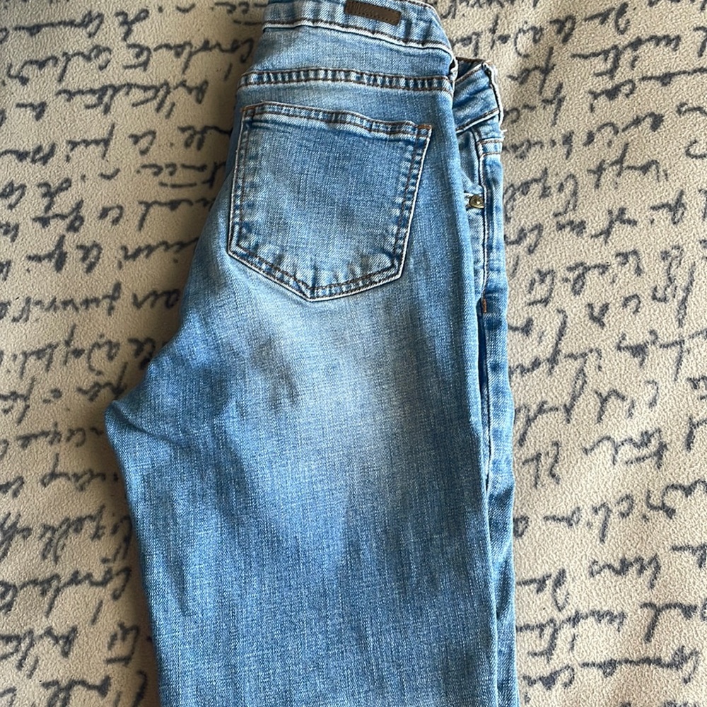Light wash jeans